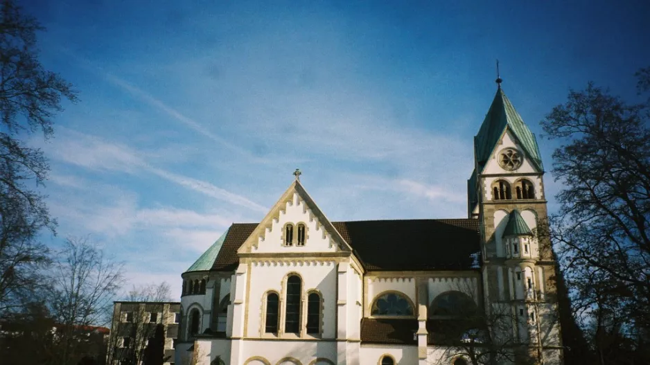 Bonifatiuskloster Kirche außen