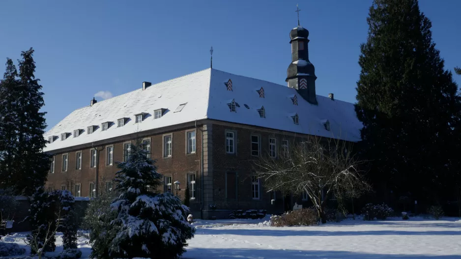 Nikolauskloster im Winter